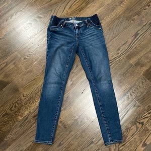 Gap maternity skinny jeans